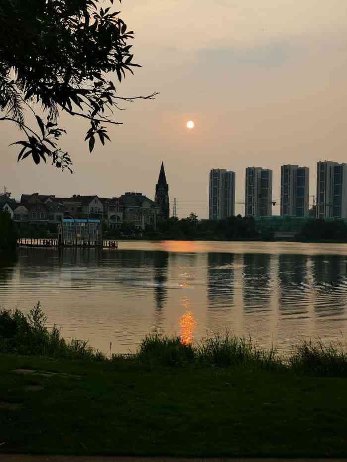 美的鹭湖森林度假区-"我们来这里住了一晚上,桂城过来就一个小时.