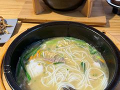 -勺子米线·云南传统小吃市集(四方街店)