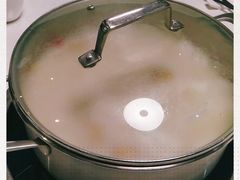 -煲王粤菜餐厅(中侨中心店)