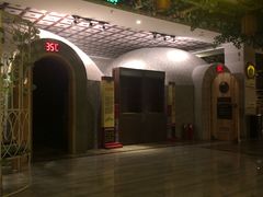 -汉宫汤泉汗蒸洗浴(五四广场店)
