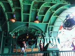 -海底巡游艇:尼莫和好友的海洋世界