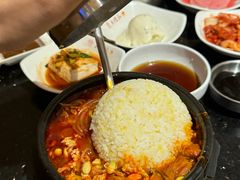 -木槿花韩式炭烤·熟成肉工坊(孙文东路店)