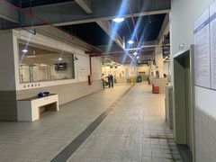 -杭州中沃沃尔沃4S店(滨江区店)