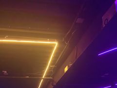 -vimi便利店酒吧