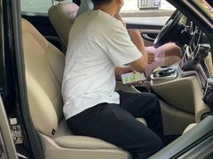 -富君租车(外滩店)