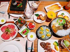 全家福-Mr·Fish鱼鲜生海鲜放题(银泰in99店)