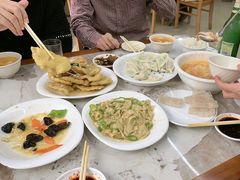 -东北四季饺子王(华山路店)