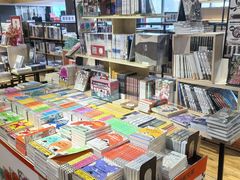 -新华书店(解放中路店)