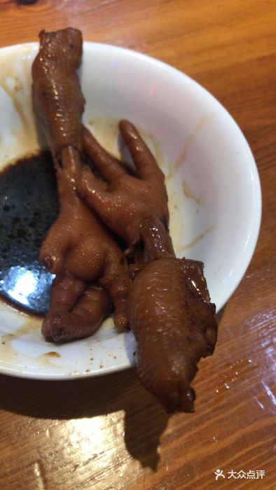 周素珍传统湖州馄饨店(定安路店)卤鸡爪一只图片