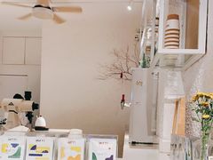 -Cafe on warm(丹霞店)