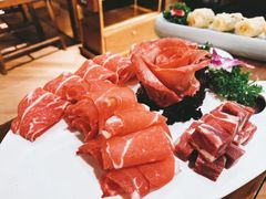 甄选牛四喜-捞王锅物料理(上海世茂广场店)