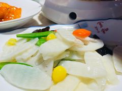-韵秋荷(宝山龙湖天街店)