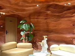 -幸栖洞穴设计酒店(成都春熙路店)