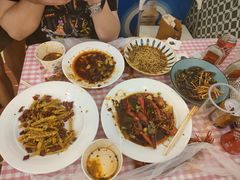 -捌贰虾蟹·江湖菜馆(江汉路店)