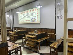 大堂-汤好喝·昭通天麻竹荪火腿鸡