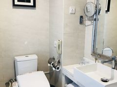-烟台碧海饭店(烟台火车站店)