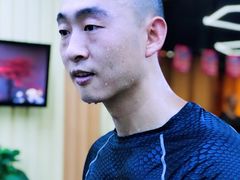 -宝德龙游泳健身