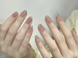 -悦指间美甲美睫