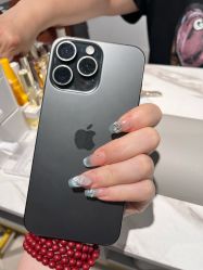 -丽心自助美甲美睫