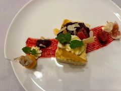 -塞纳河法国餐厅(意式风情街店)