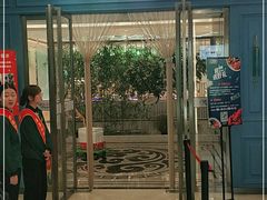 门面-绿岛港轩海鲜烤肉涮锅自助餐厅