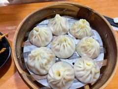 -莱莱小笼·乔艾