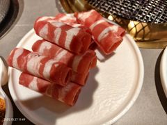 -黑金·寻焰自助百汇(中街店)