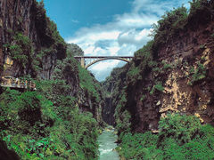-马岭河峡谷风景区