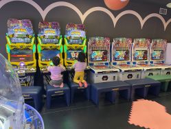 -MELAND CLUB亲子乐园·派对·餐厅(北京芳圆里ID MALL店)