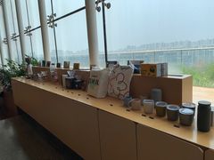 靠窗位-Seesaw Coffee(朝阳大悦城店)