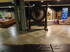 -绿岛汤泉韩式休闲会所
