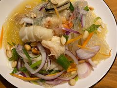 粉丝海鲜沙拉-mango tree芒果树泰国餐厅(青岛万象城店)