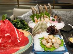 -红鼎豆捞·非遗鲍皇汤火锅(宝丰路店)