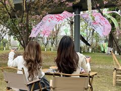 -茅草房·河畔园林火锅