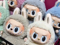 -泡泡玛特POPMART(侨福芳草地店)