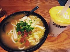 -鑫花溪牛肉米粉(文星广场店)