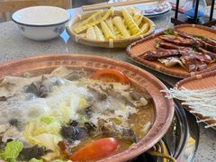 -阿婆情腊排骨火锅(金虹路店)