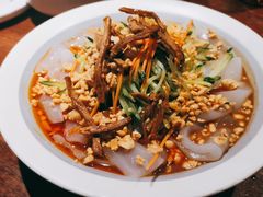 东北大拉皮-前海沿·青岛菜(大拇指广场石老人店)