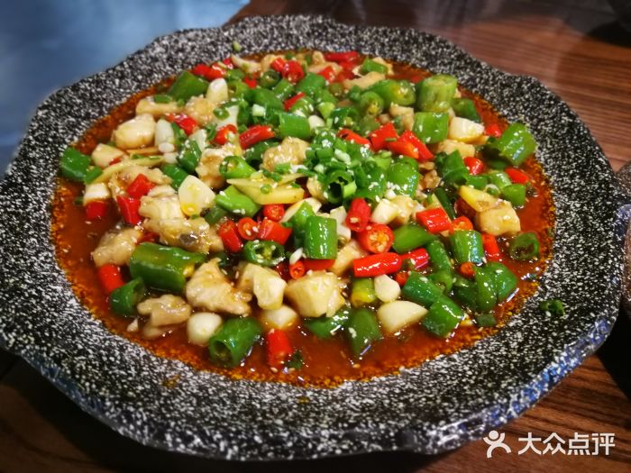 又见小河浜·盐帮川菜(松江商业广场店)双椒耗儿鱼图片