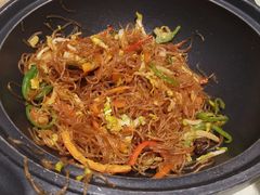 泡菜苕粉肉丝-小蓝鲸湖北菜(八一路店)