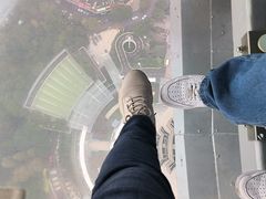 -东方明珠259米全透明悬空观光廊