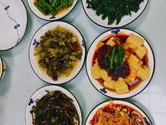 -秦扬居特色菜馆(上王村)