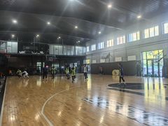 -梦想之巅·青少年篮球·羽毛球·培训中心(西站店)