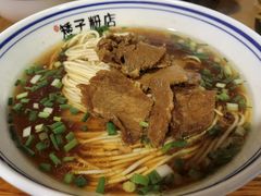 -矮子粉店1985·长沙米粉(湘春路店)