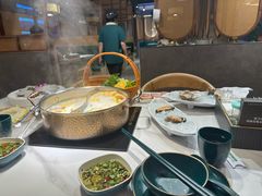 -椰子湾·海南火锅·糟粕醋·椰子鸡(正大广场店)