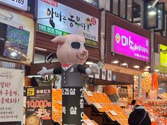 -西归浦每天偶来市场