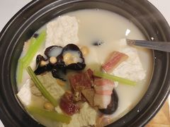 -汤城小厨•粤菜•靓汤(苏州街店)