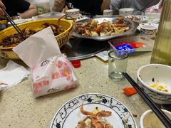 招牌香辣蟹-休记光头香辣蟹干锅店(衣冠庙店)
