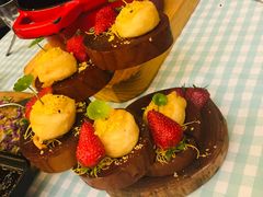 草莓脆奶-烛影拾光观景餐厅·创意菜·摄影·小提琴(大唐不夜城店)