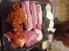 Dombe豚(黑猪肉街店)-Dombe豚(黑猪肉街店)
